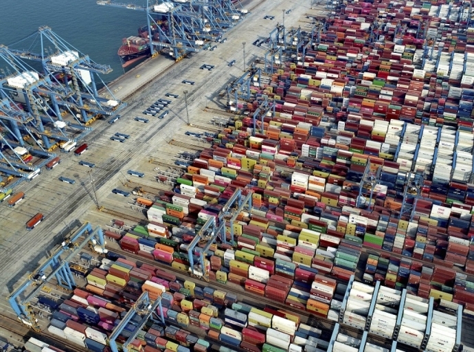 Apparel Industry Navigates Challenges, Sets Ambitious Goals